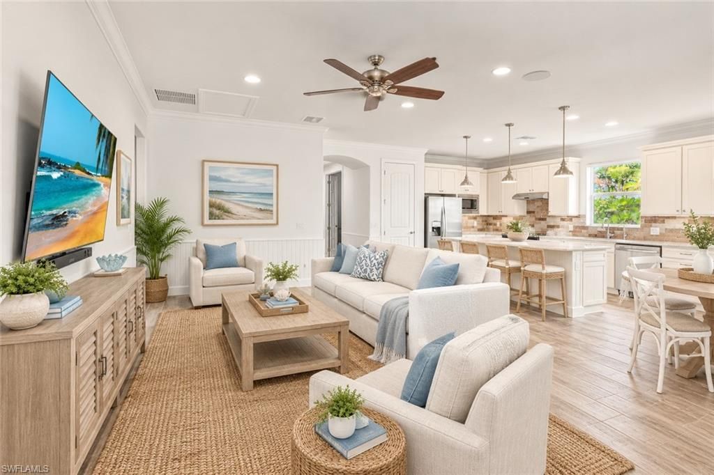 10647 Tiki Ct, Estero, FL 33928 Photo