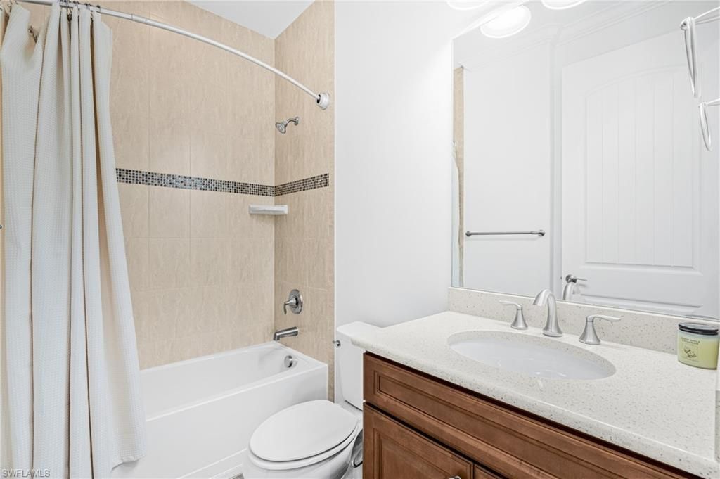 10647 Tiki Ct, Estero, FL 33928 Photo
