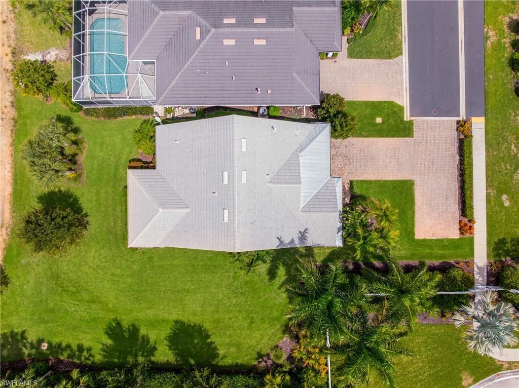 10647 Tiki Ct, Estero, FL 33928 Photo