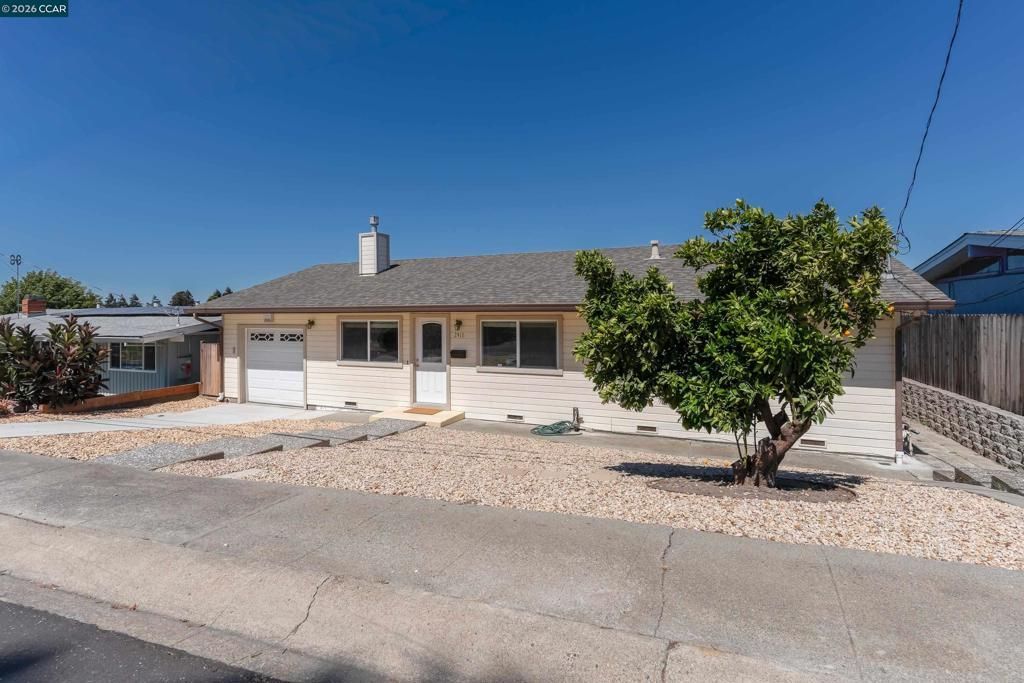2416 Ohatch Dr, San Pablo, CA 94806 Main Photo