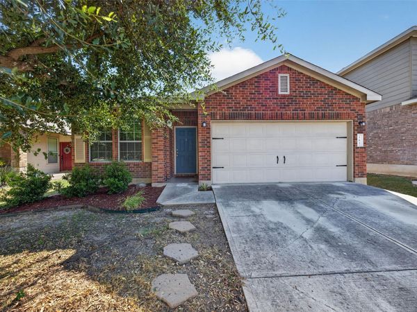 165 Dandy DR , Buda, TX 78610