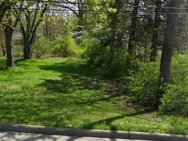 3306 Curtis Street , Mogadore, OH 44260