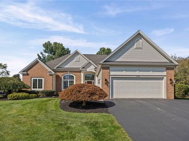 516 East Moreno Dr , Rochester, NY 14626