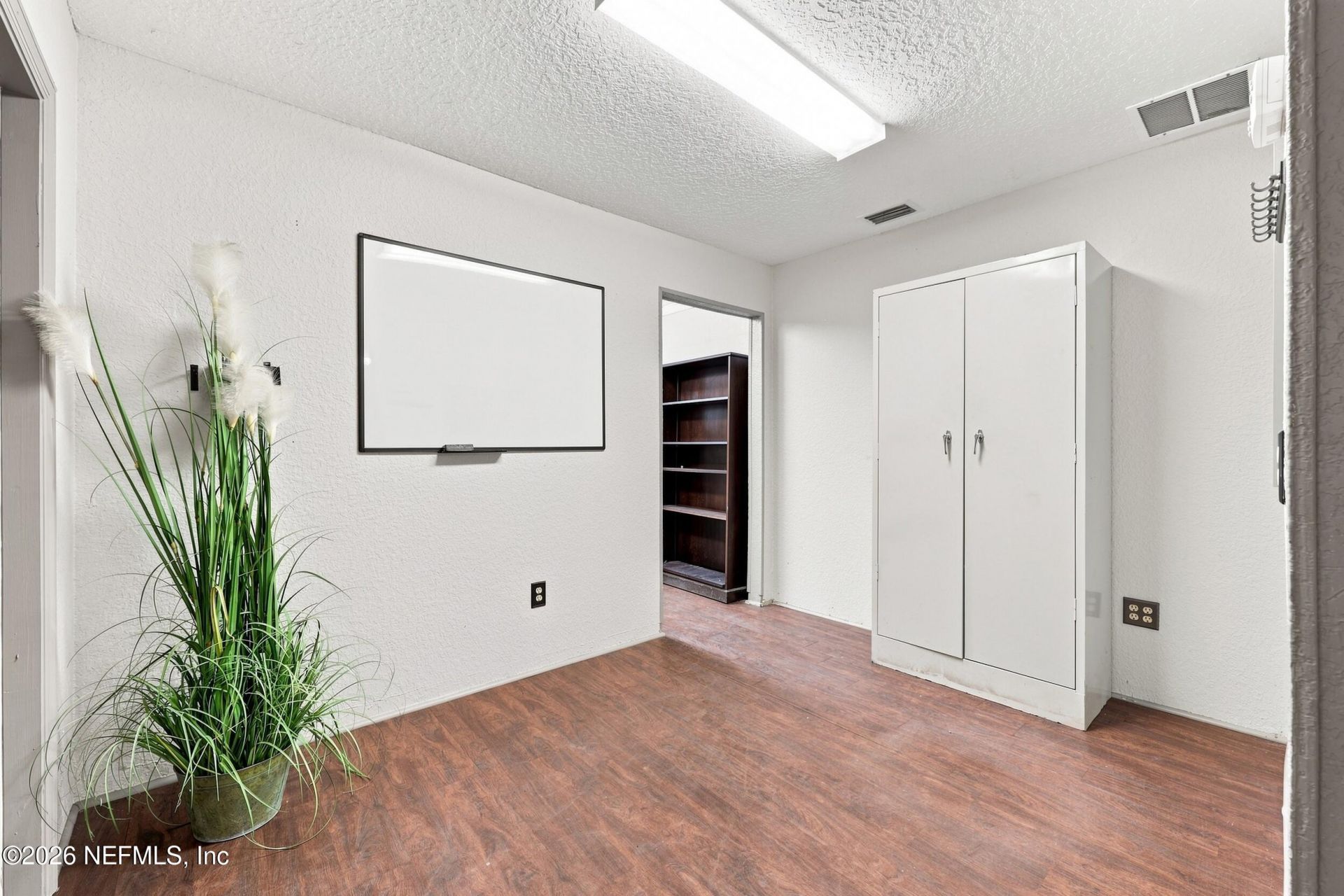 589 W 14th Street, Atlantic Beach, FL 32233 Photo