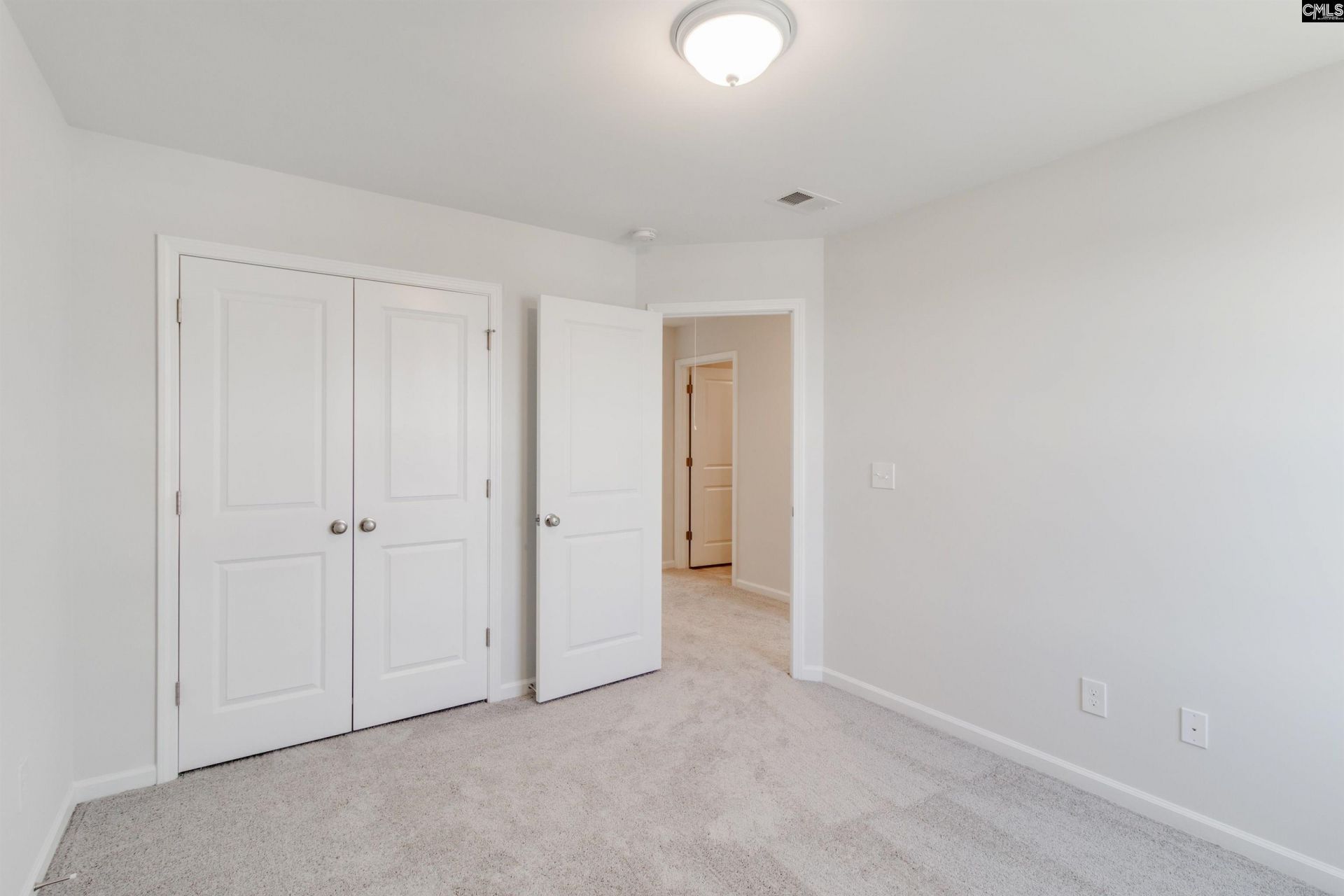 230 Laurinton Farms Drive Photo 16