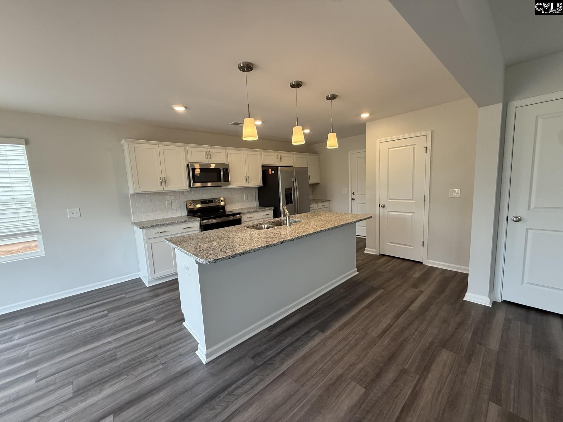 183 Laurinton Farms Drive Photo 6