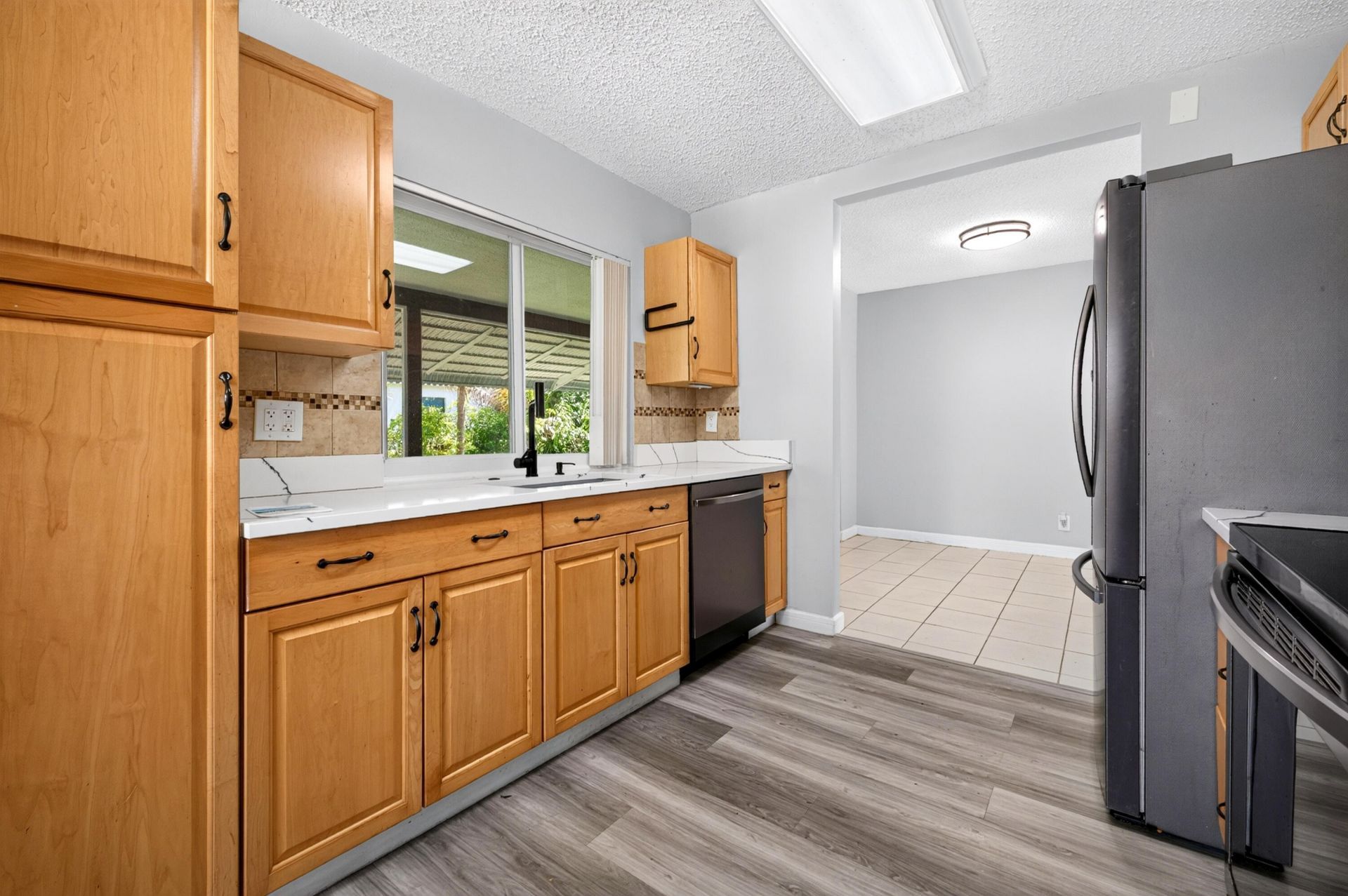 1150 NW 72nd Terrace, Margate, FL 33063 Photo