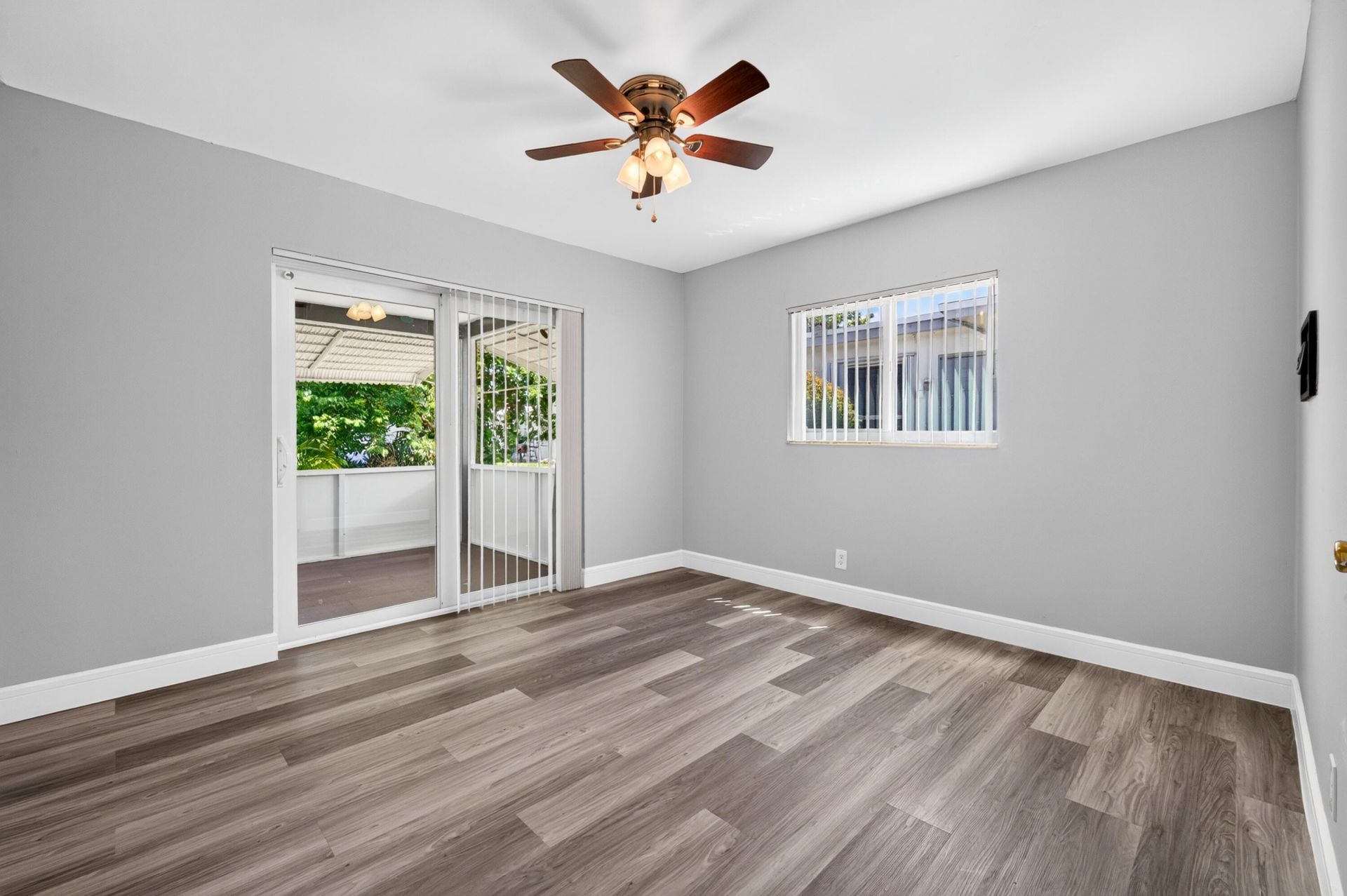 1150 NW 72nd Terrace, Margate, FL 33063 Photo