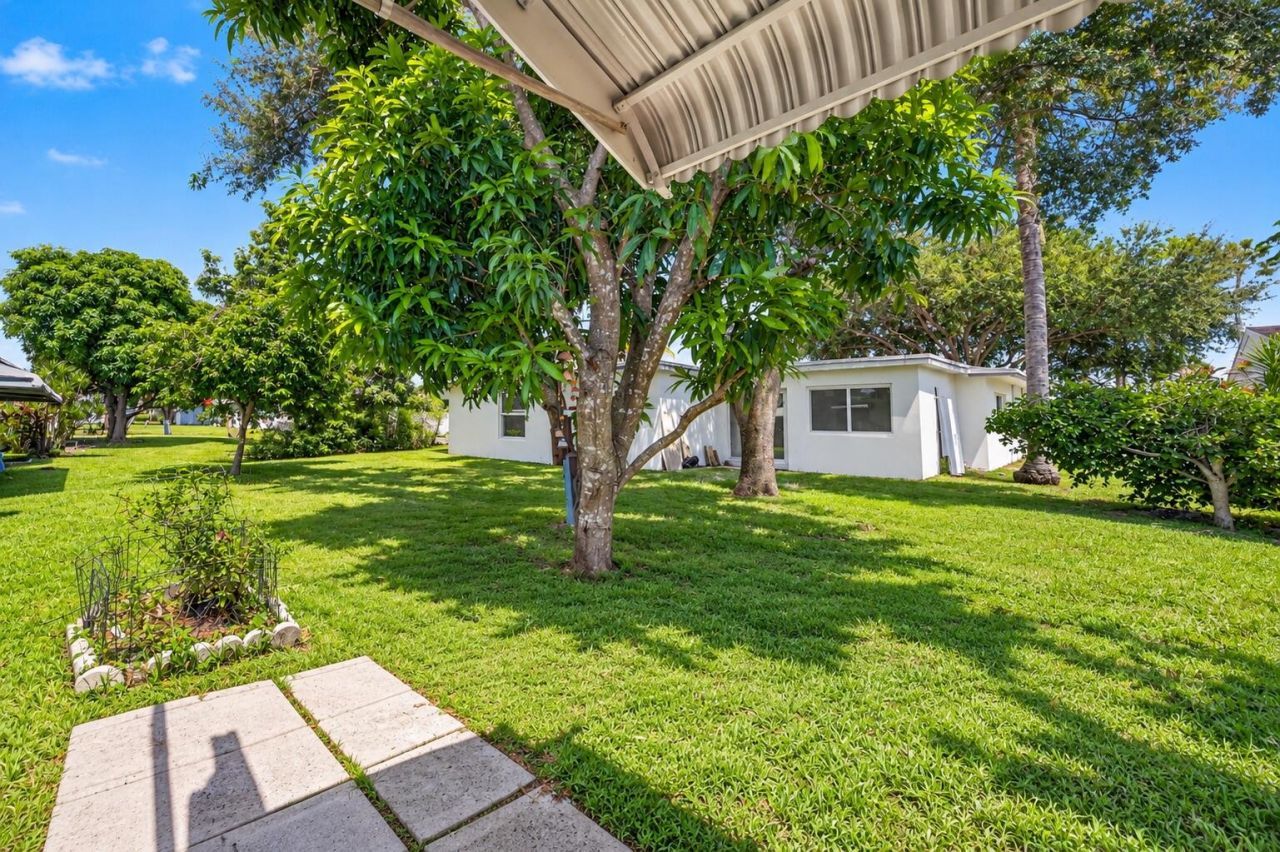 1150 NW 72nd Terrace, Margate, FL 33063 Photo