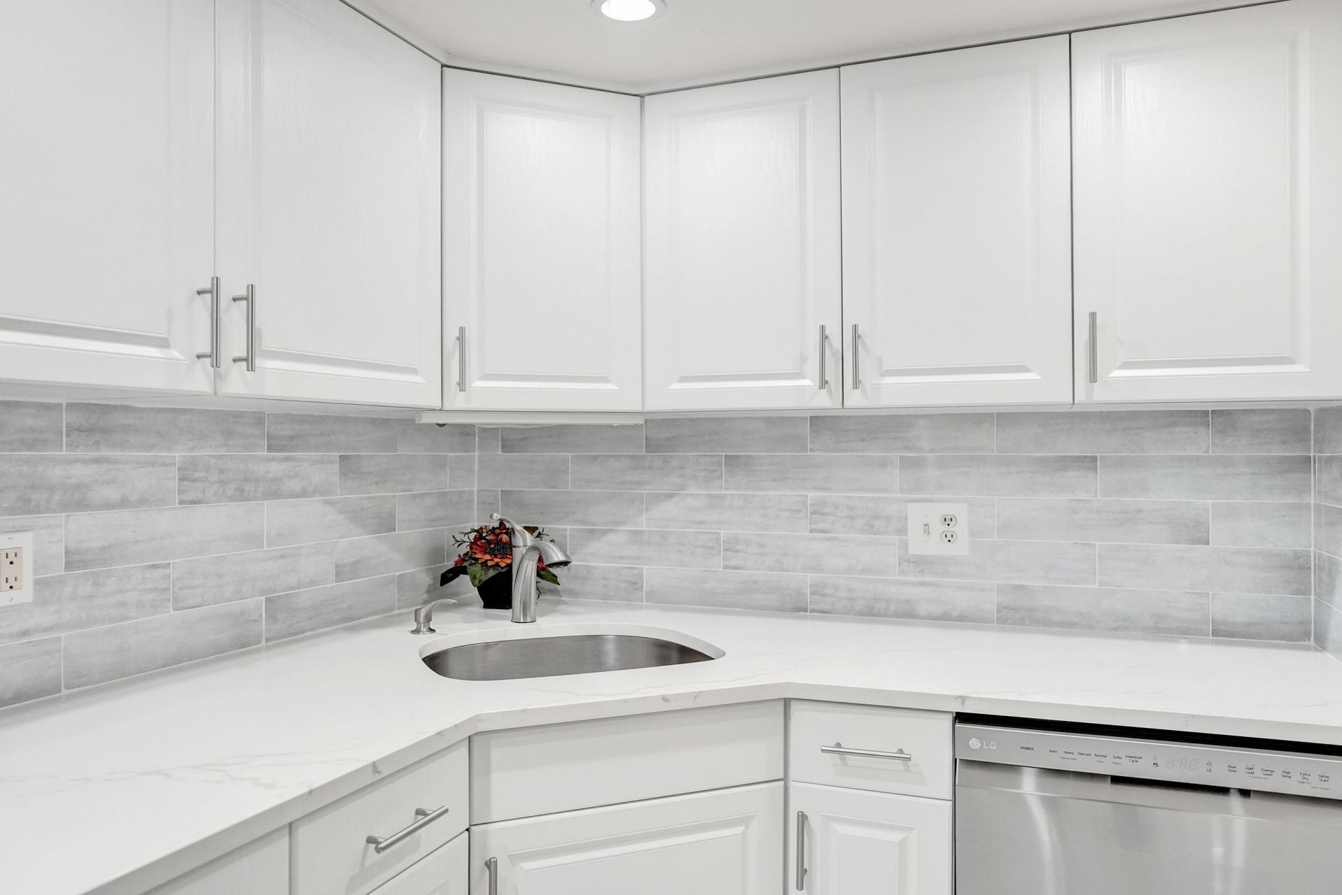 5951 Wellesley Park Drive, Unit 405, Boca Raton, FL 33433 Photo