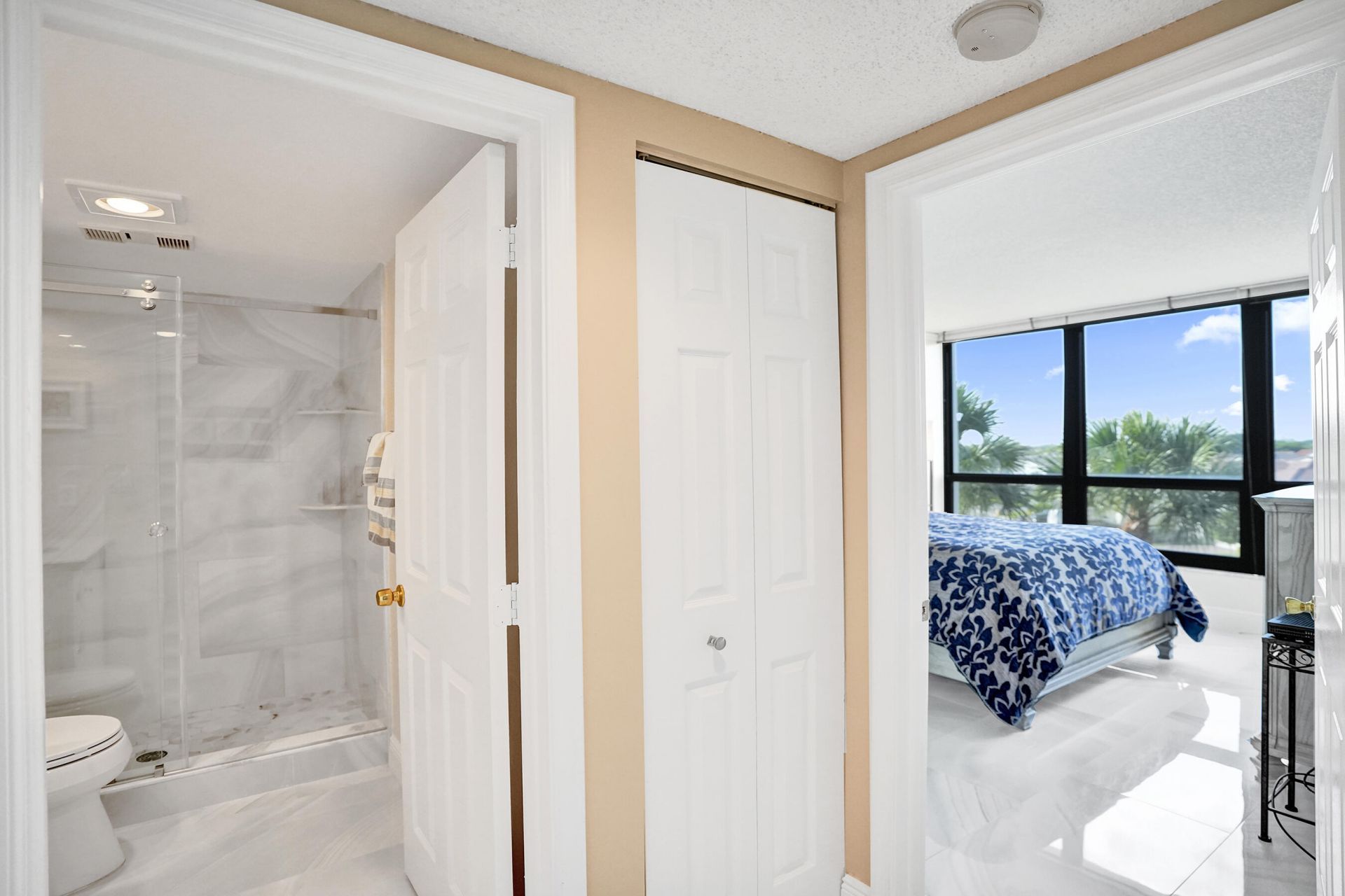 5951 Wellesley Park Drive, Unit 405, Boca Raton, FL 33433 Photo