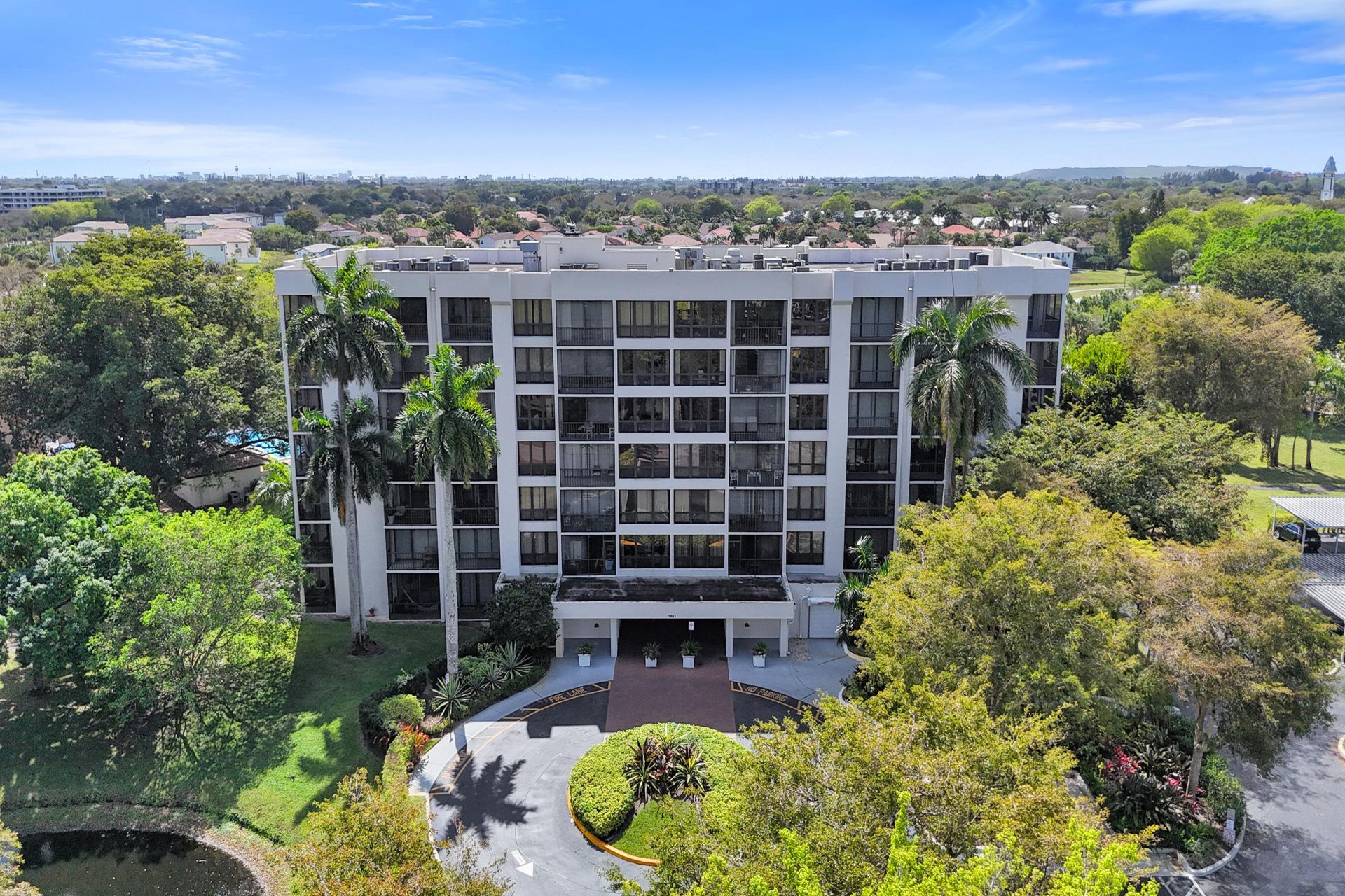 5951 Wellesley Park Drive, Unit 405, Boca Raton, FL 33433 Photo