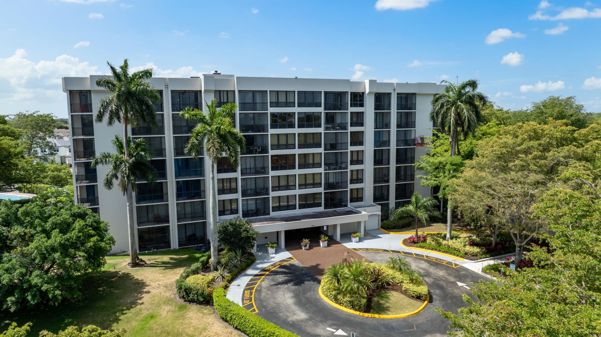 5951 Wellesley Park Drive, Unit 405, Boca Raton, FL 33433 Photo