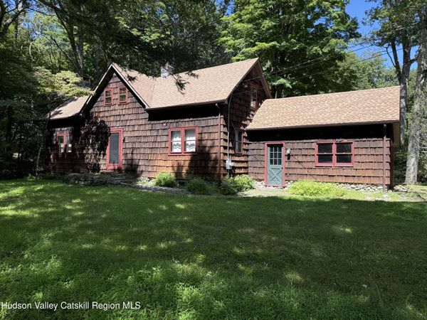 35 Crispell Road, Olivebridge, NY 12461