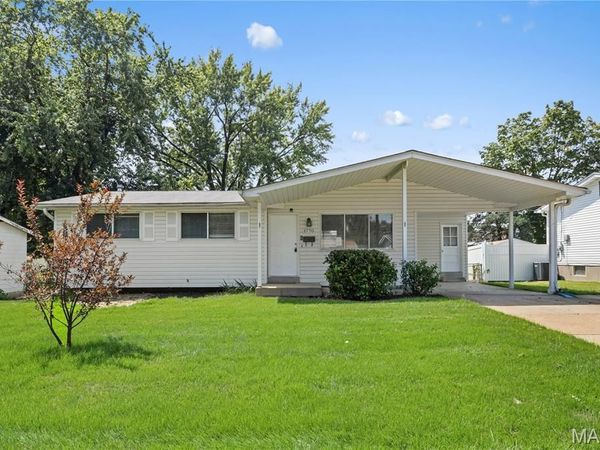 1770 Tahoe Drive , Florissant, MO 63031