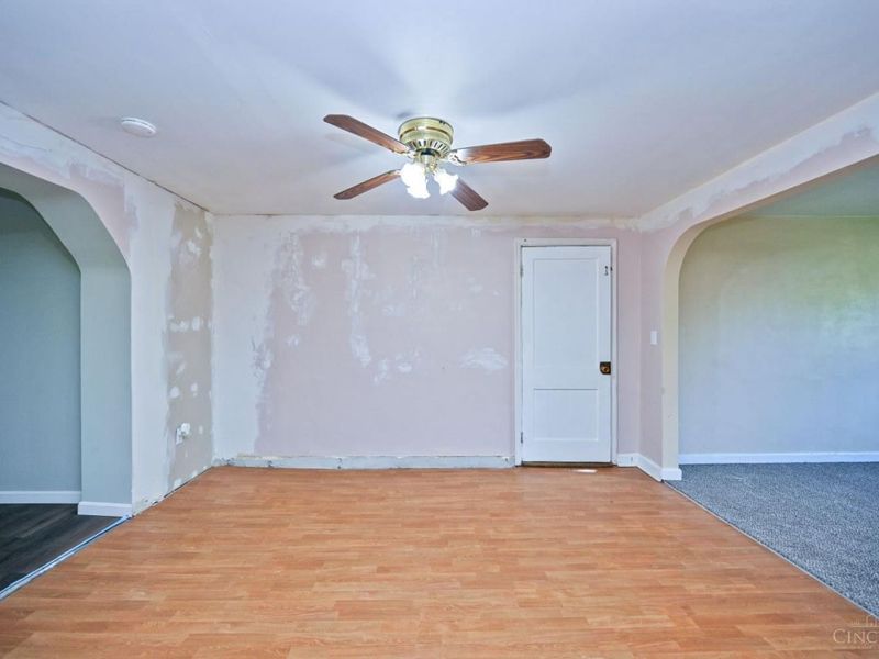 884 Stanlyn Drive, Union Township, OH 45245 Photo 13