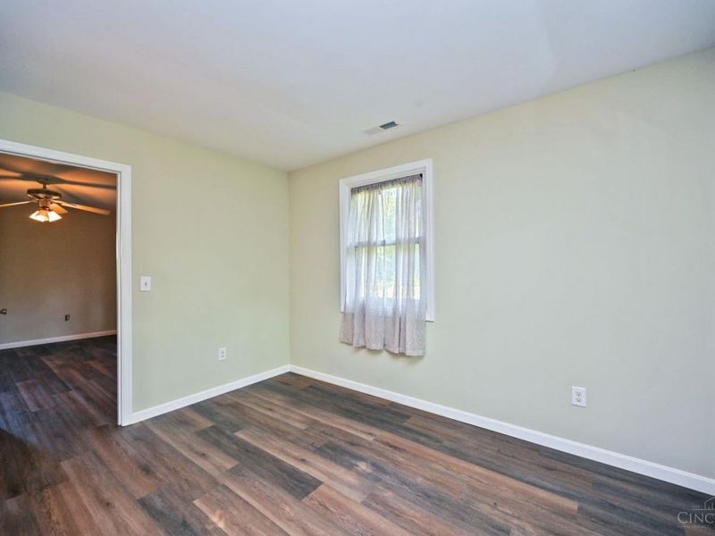 884 Stanlyn Drive, Union Township, OH 45245 Photo 18