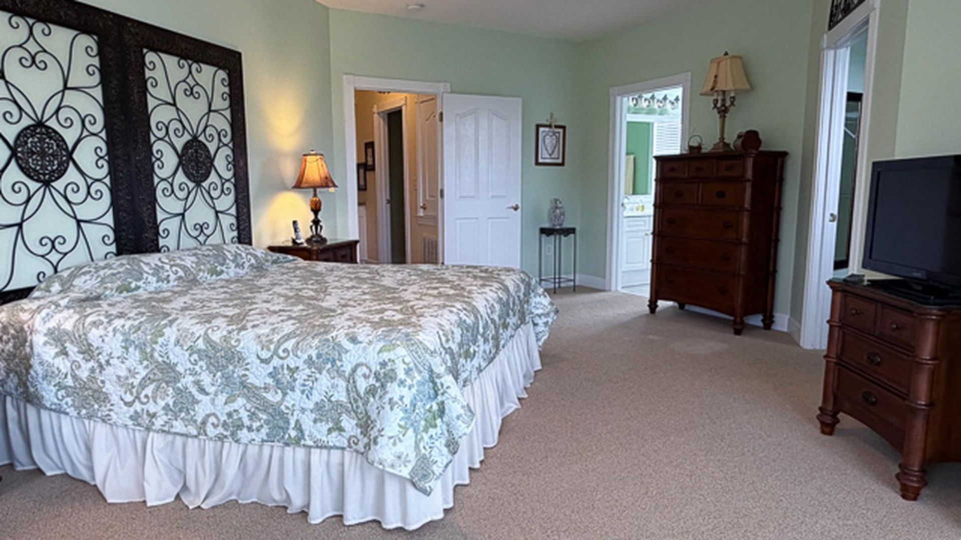 2241 Water View Dr.  Photo 13