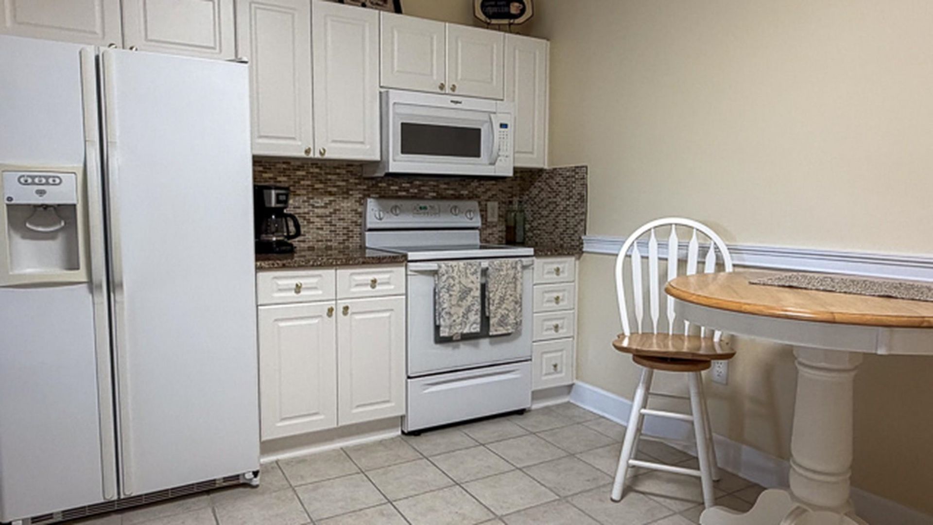 2241 Water View Dr.  Photo 33