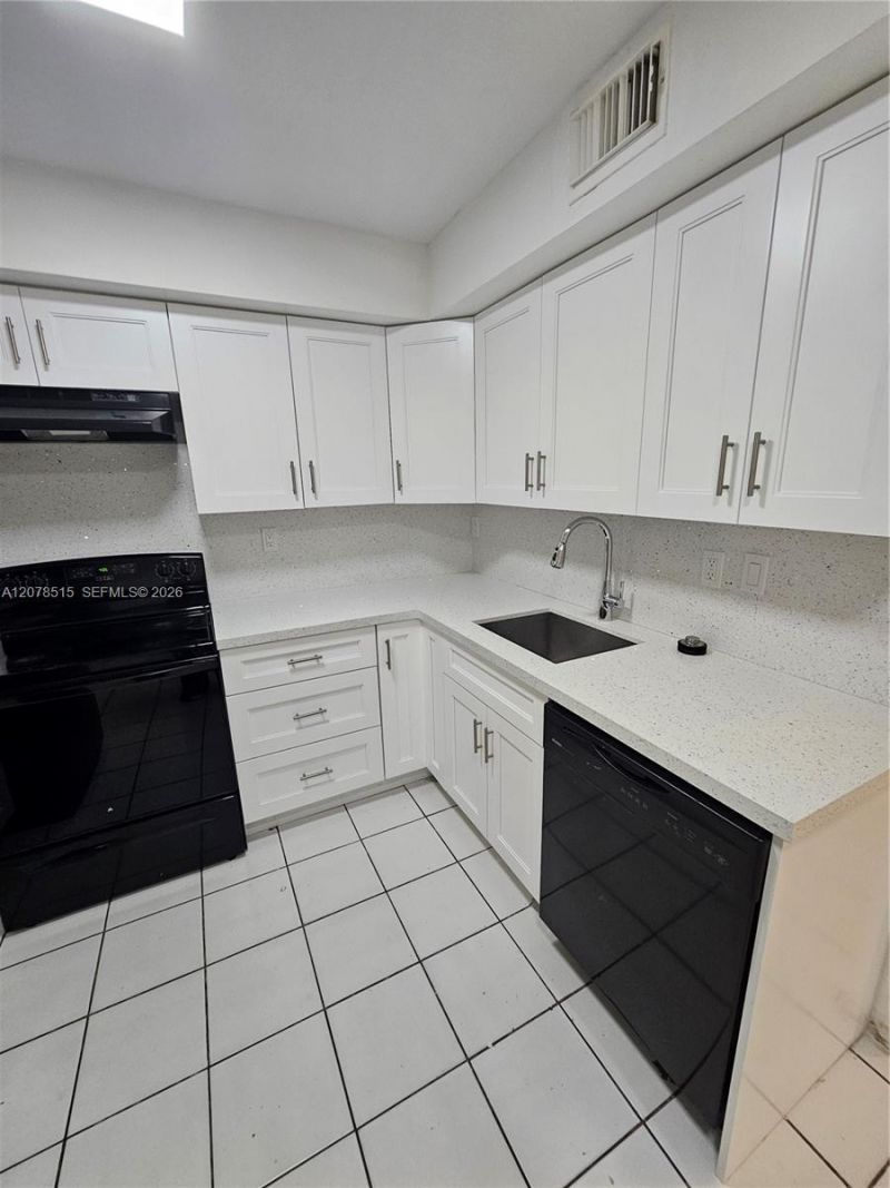 7611 SW 153rd Ct , Unit 103, Kendall, FL 33193 Photo