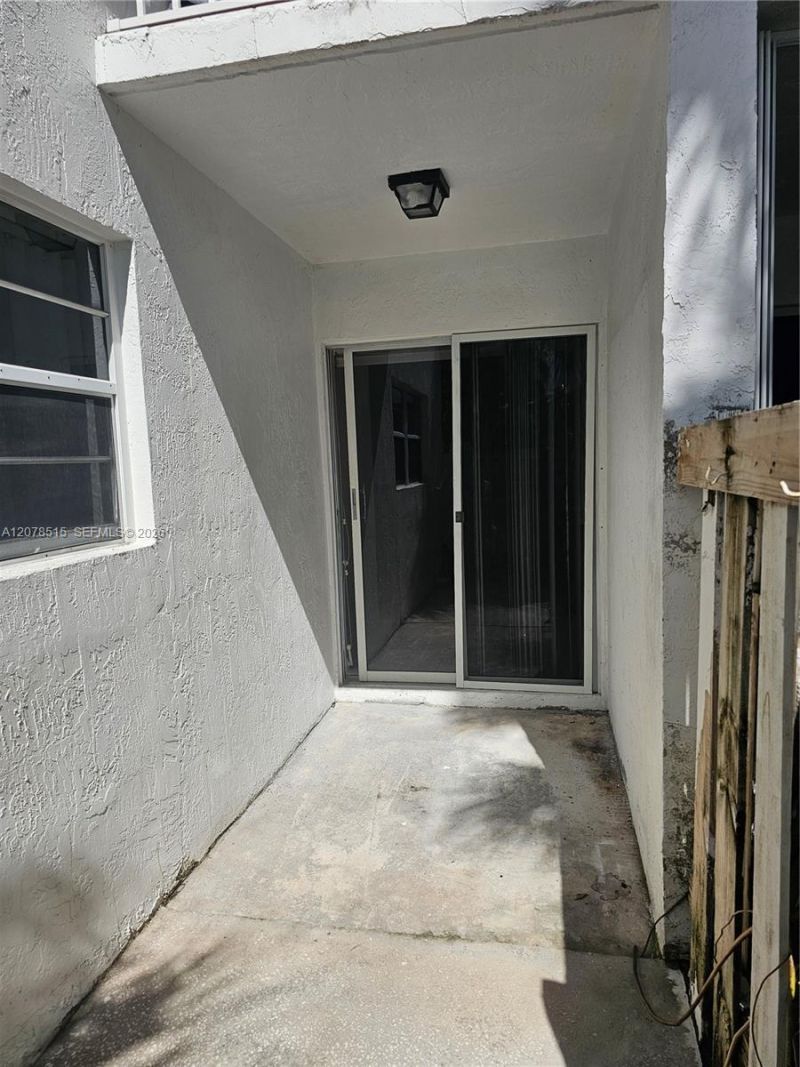 7611 SW 153rd Ct , Unit 103, Kendall, FL 33193 Photo
