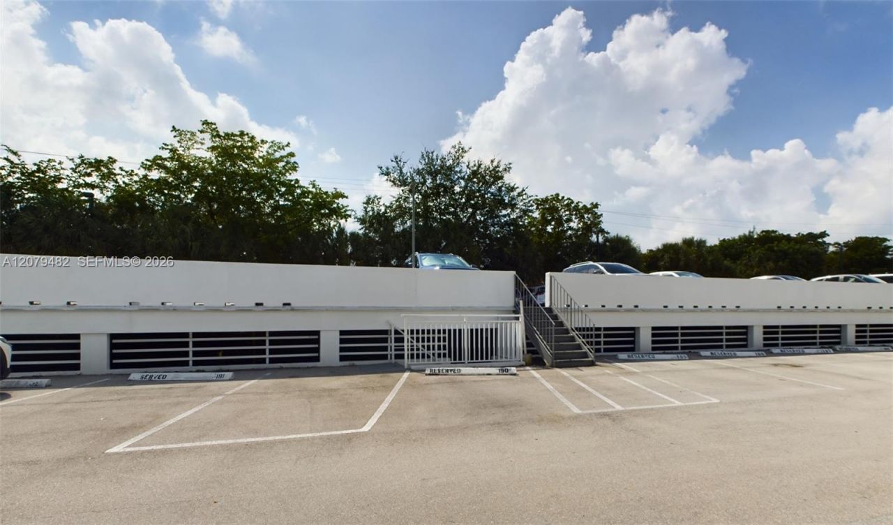 2100 Sans Souci Blvd, Unit A707, North Miami, FL 33181 Photo
