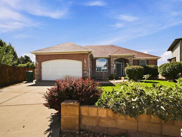 4 Hawks Point Ct., Pueblo, CO 81005