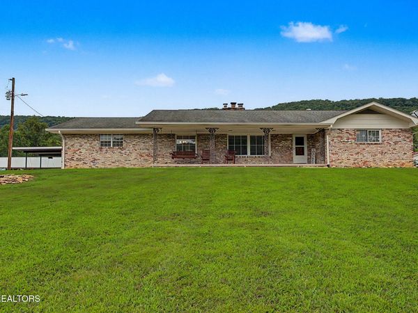 5047 Harriman Hwy, Oliver Springs, TN 37840