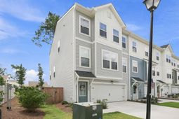 1023 Old Cypress Run photo 4