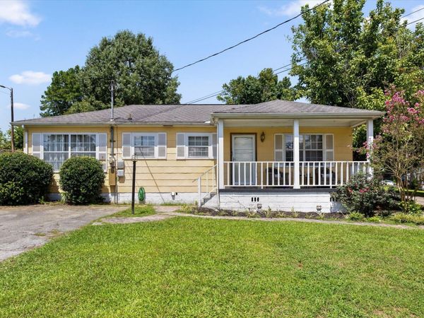5225 State Line Road, Chattanooga, TN 37412