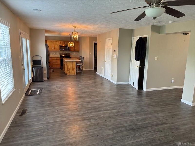 121 Ascot Glen Drive, Franklin, OH 45005 Photo 10