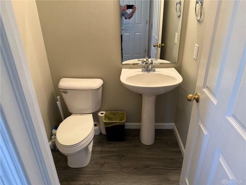 121 Ascot Glen Drive, Franklin, OH 45005 Photo 12