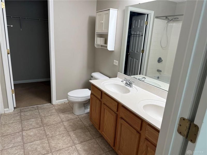 121 Ascot Glen Drive, Franklin, OH 45005 Photo 20