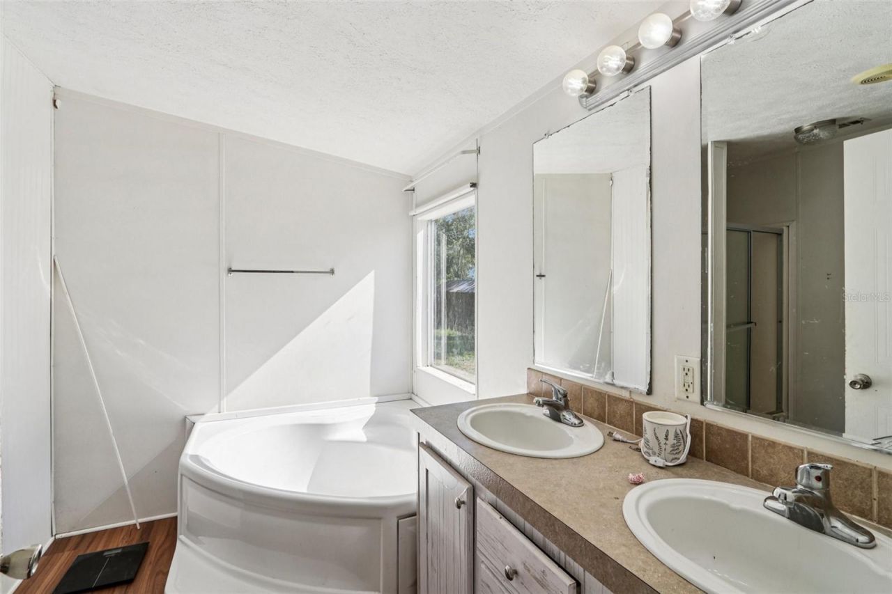 14070 John Williams Road , Sanderson, FL 32087 Photo