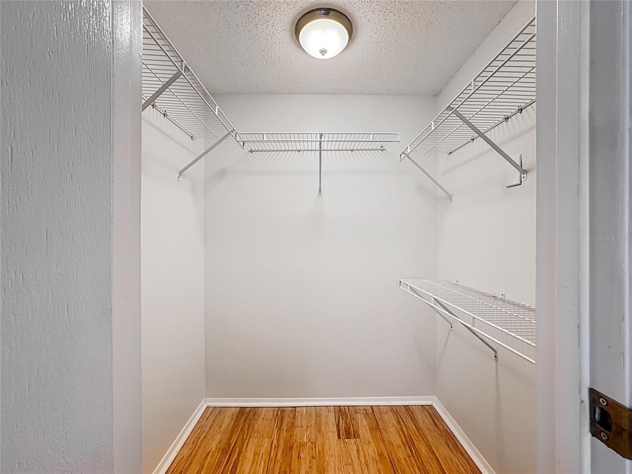 1520 Glen Oaks Drive E, Unit 248, Sarasota, FL 34232 Photo