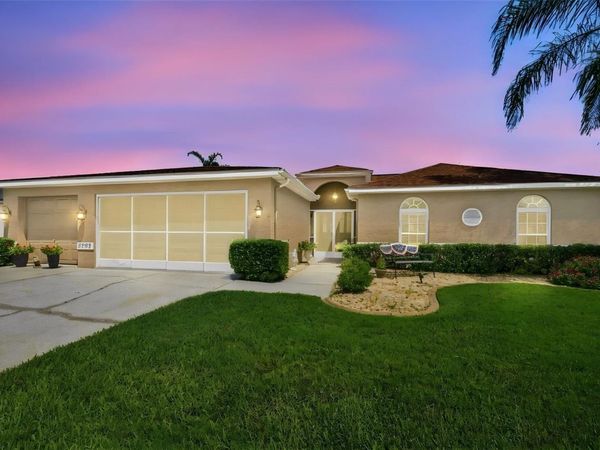 4352 OLIN STREET , NEW PORT RICHEY, FL 34653