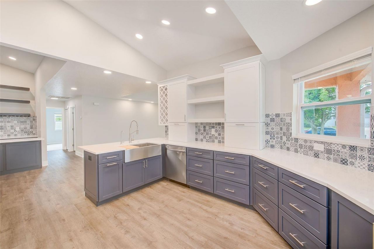 3106 Featherwood Court, Clearwater, FL 33759 Photo