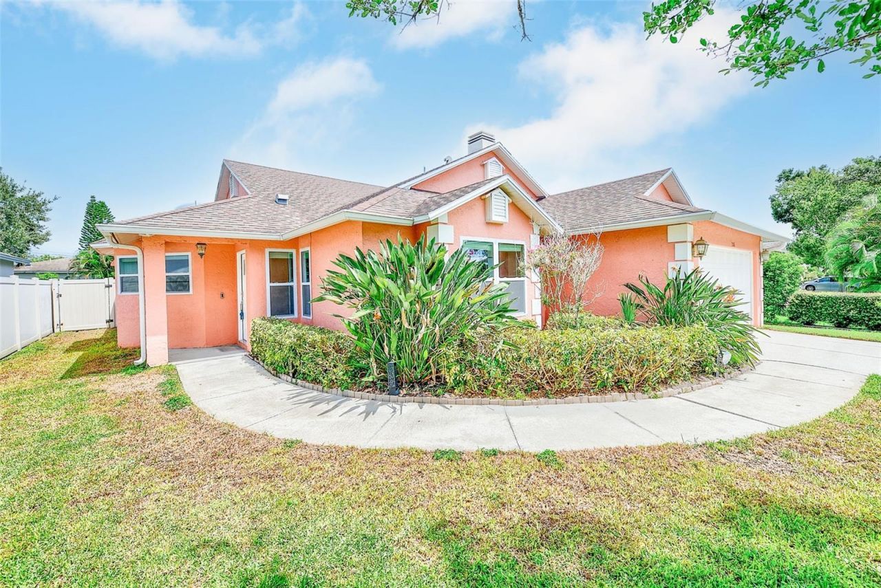 3106 Featherwood Court, Clearwater, FL 33759 Photo