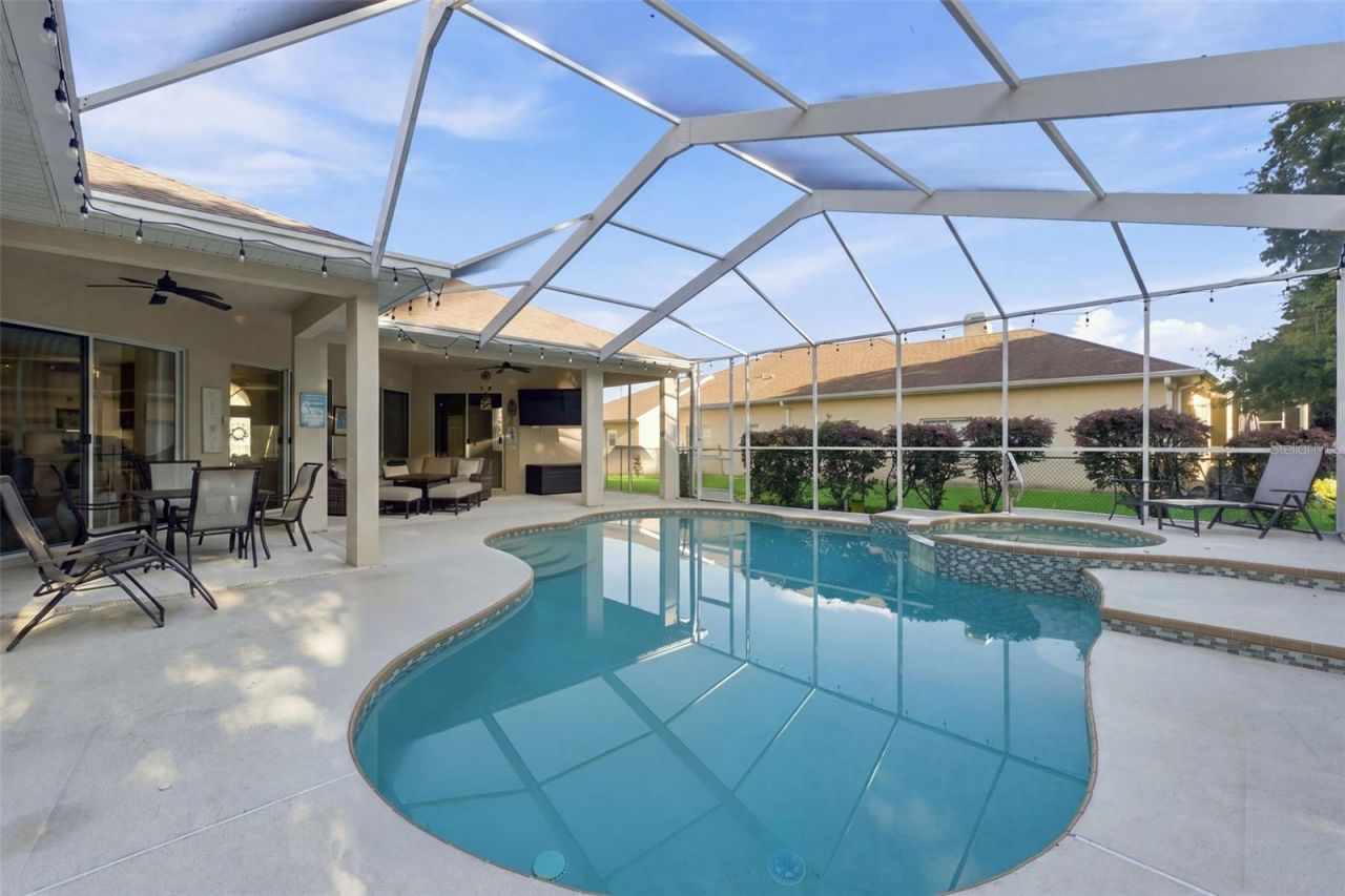 4023 Misty View Drive, Spring Hill, FL 34609 Photo