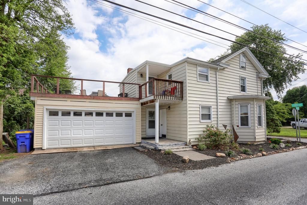 12 3RD AVENUE, WORMLEYSBURG, PA 17043