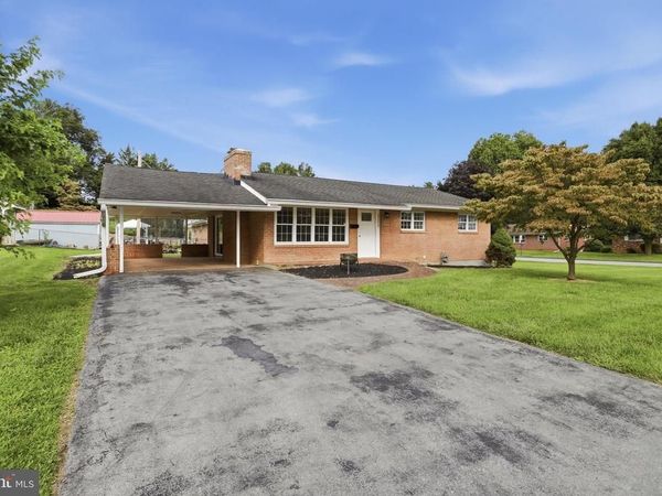 11524 GREENBERRY , HAGERSTOWN, MD 21740
