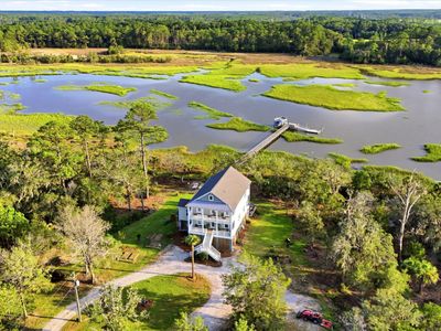 8176 Rosa Scott Road, Edisto Island, SC 29438