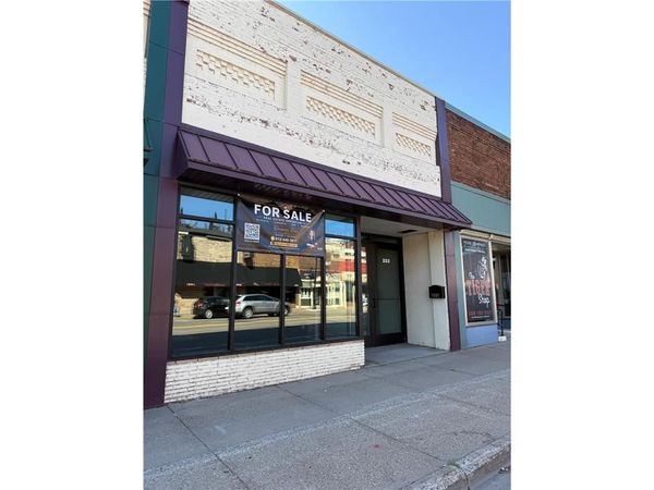 223-225 S Knowles Avenue, New Richmond, WI 54017