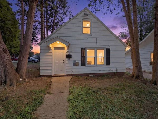 56 LINCOLN AVENUE, Clintonville, WI 54929