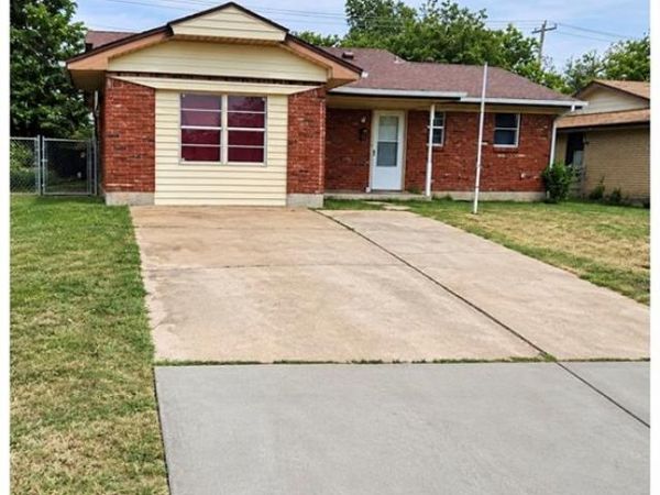 1334 N Nail Parkway, Moore, OK 73160