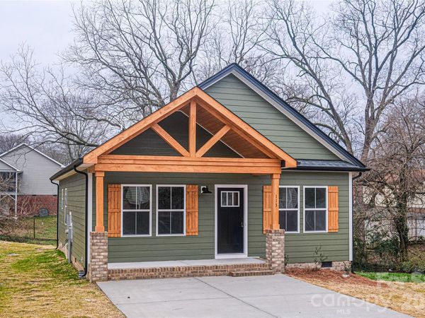 113 Chestnut Drive SW, Concord, NC 28025