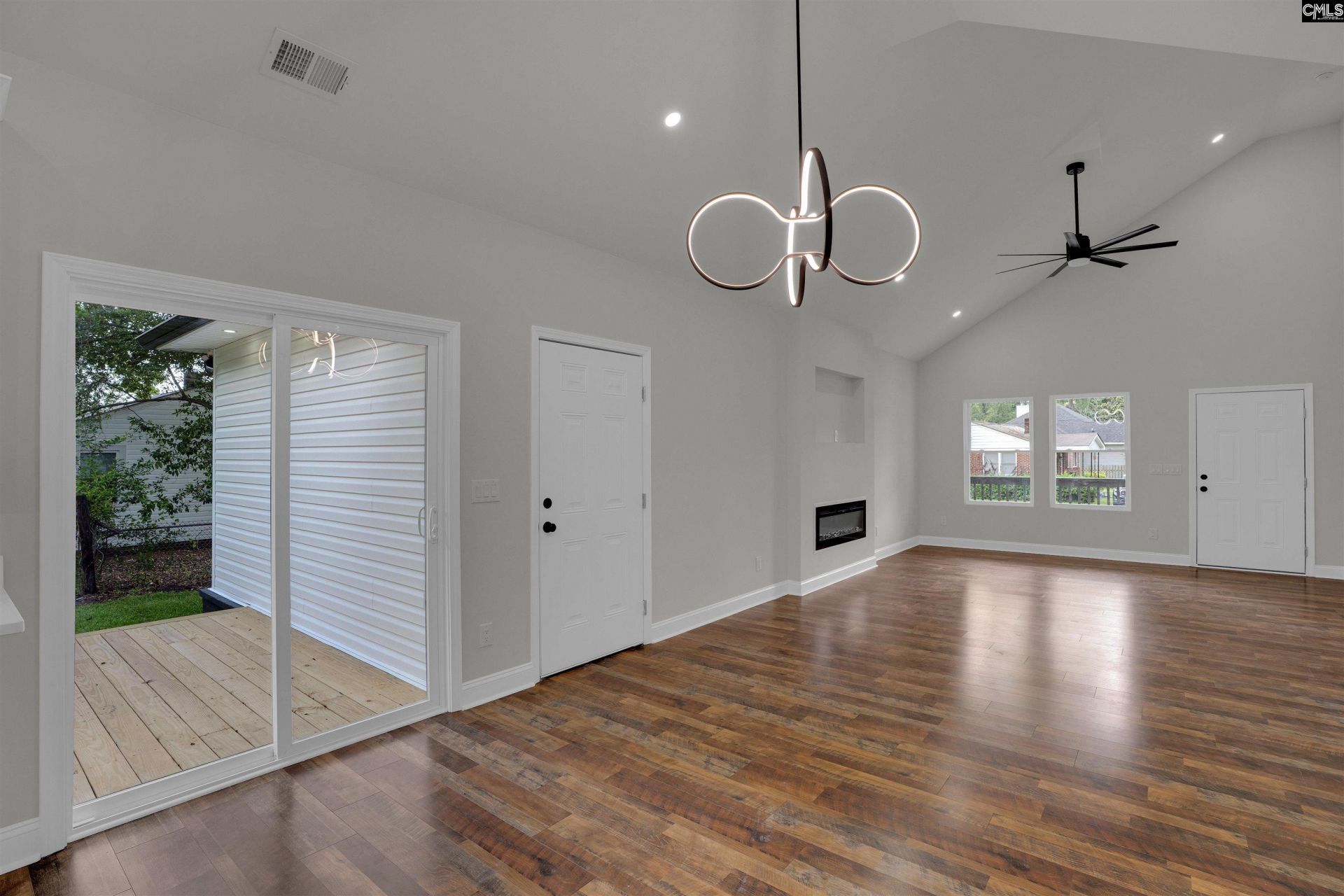 1631 Elmtree Road  Photo 17