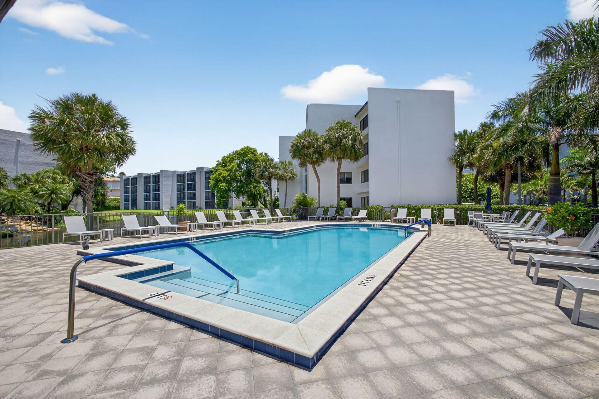 1605 S Us Highway 1, Unit C404, Jupiter, FL 33477 Photo