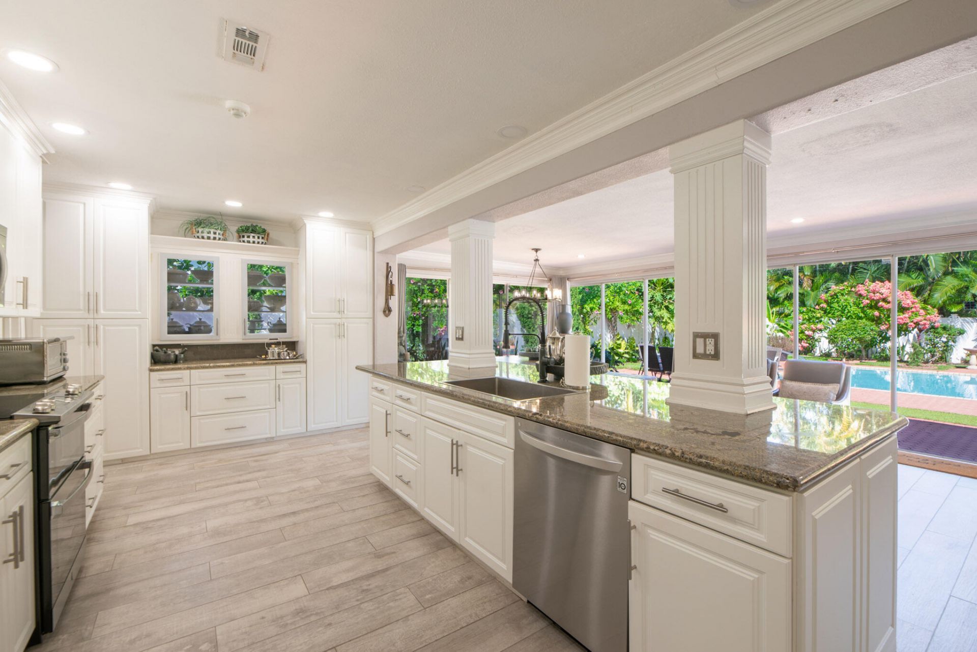 349 NE 2nd Street, Boca Raton, FL 33432 Photo