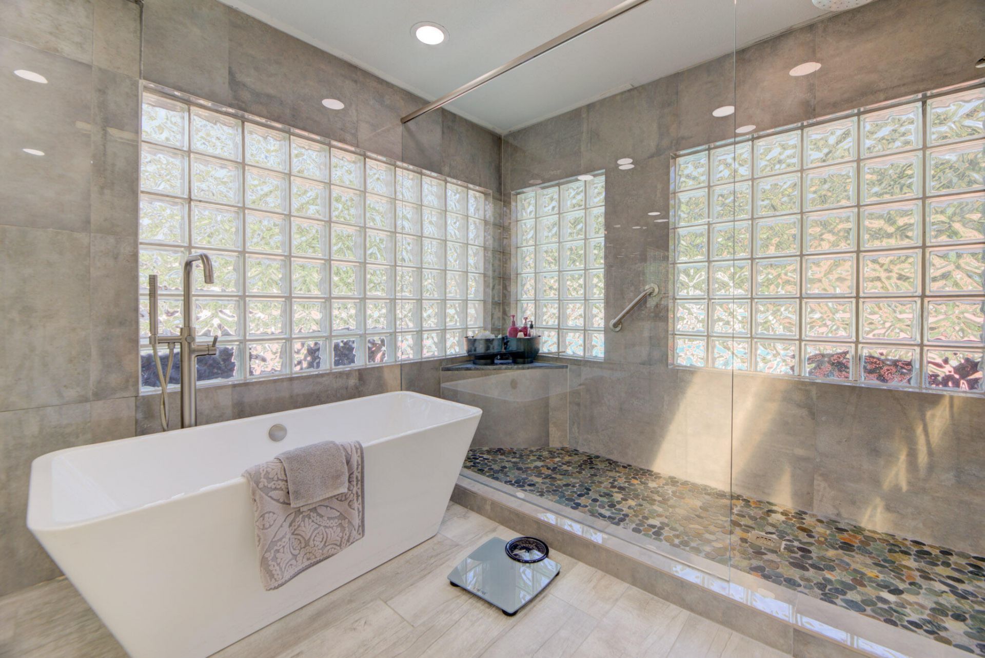 349 NE 2nd Street, Boca Raton, FL 33432 Photo